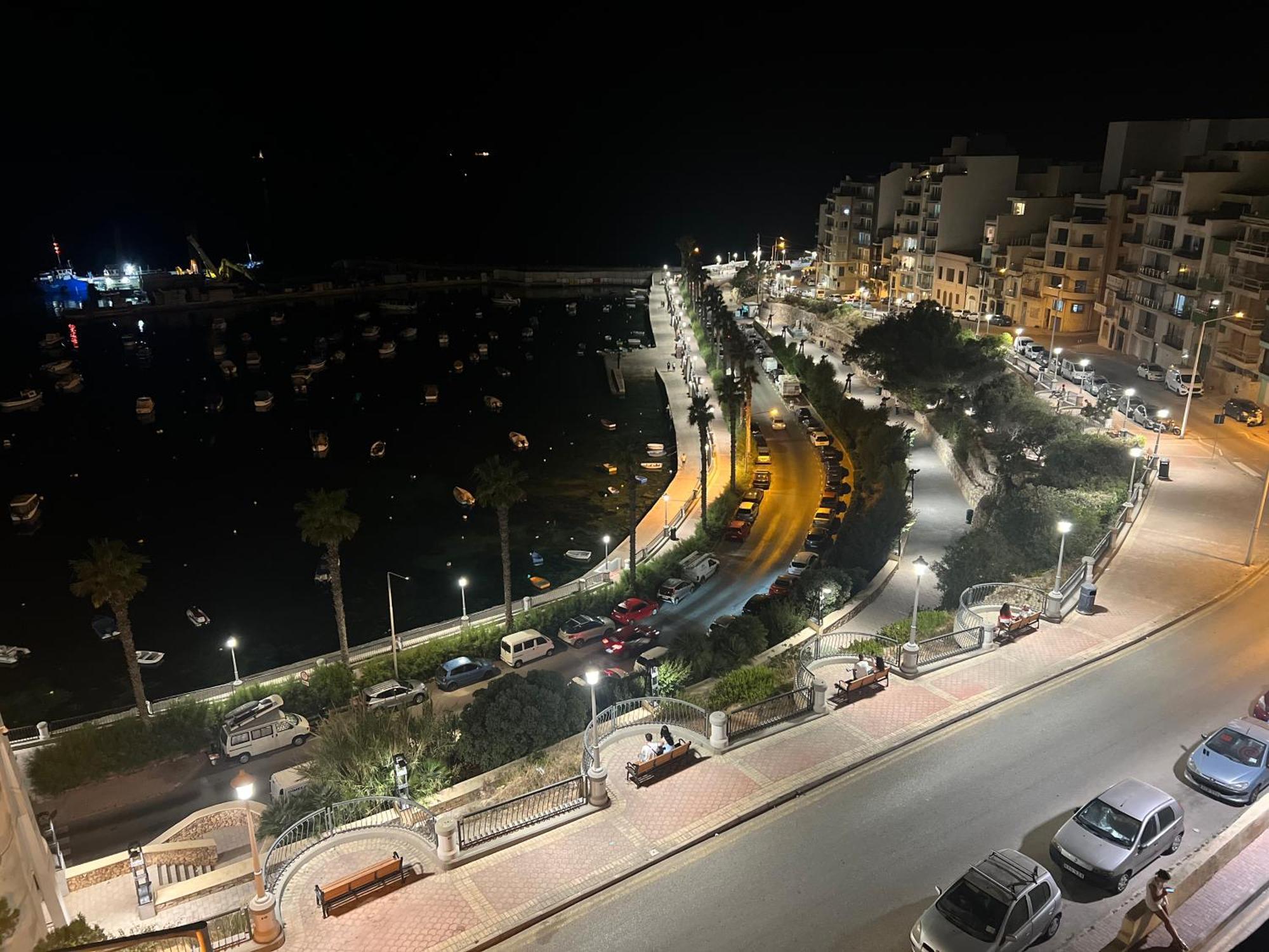 Sea View Penthouse Apartment St. Paul's Bay Exterior photo